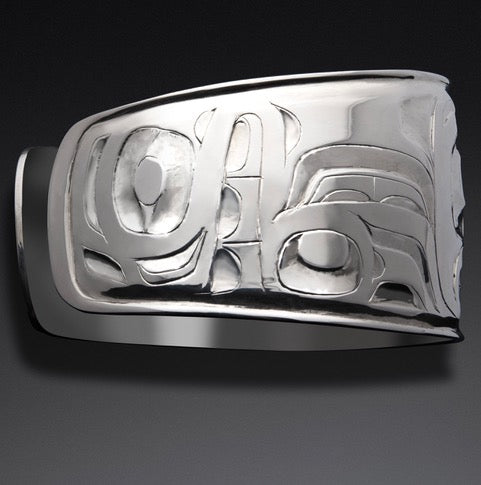1 1/2" Haida Bear Bracelet by Alvin Adkins side